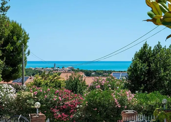 Alba Di Luna -trilocale Bosco, *