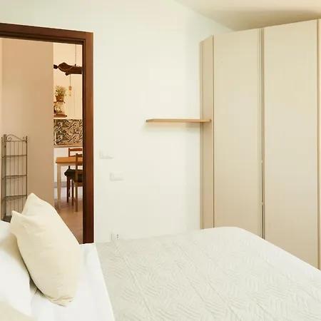 Alba Di Luna -trilocale Bosco, Apartmán